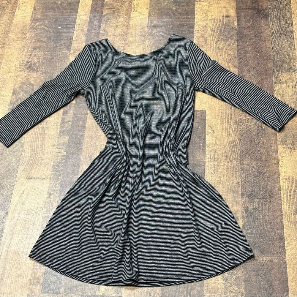 One clothing Los Angeles Stripe Shift Dress With Criss Cross Detail
